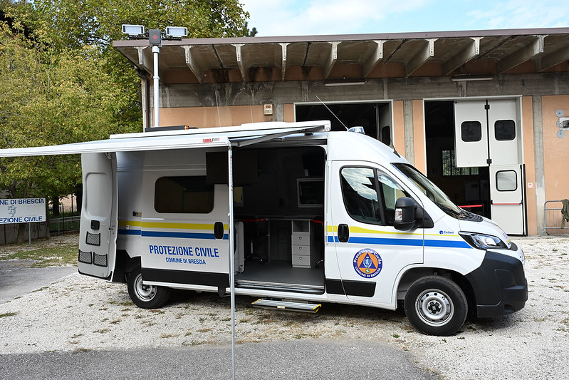 Un nuovo ufficio mobile per la Protezione Civile di Brescia